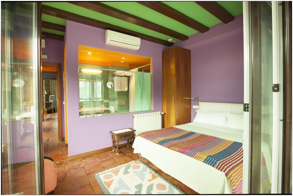 Hotel Ibaiondo Olave Bagian luar foto