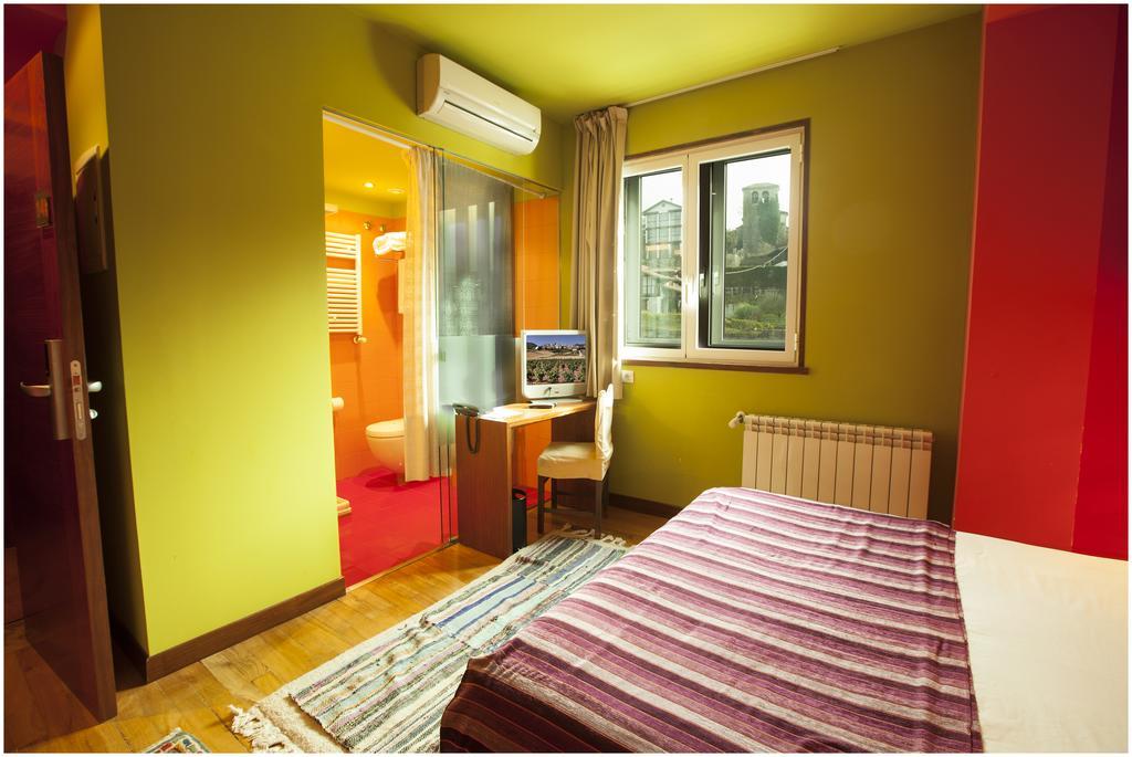 Hotel Ibaiondo Olave Bagian luar foto